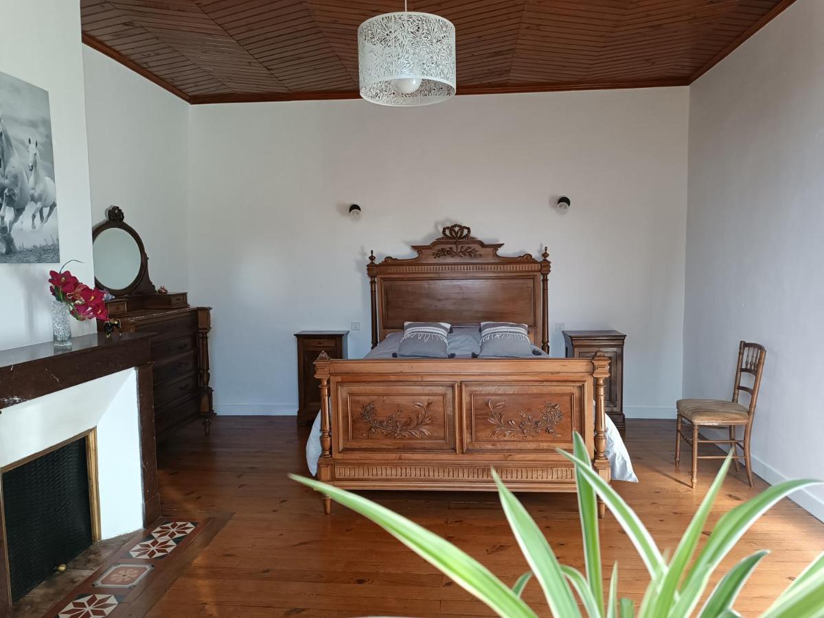 Bed and Breakfast Aux Vieux Fours Noaillac Zewnętrze zdjęcie